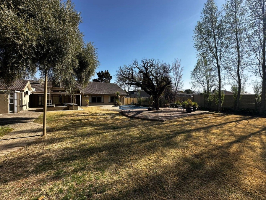 7 Bedroom Property for Sale in Brandwag Free State